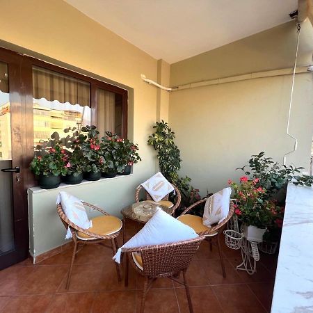 Spacious Family-Friendly Apartment In The Heart Of Bllok Tirana Zewnętrze zdjęcie