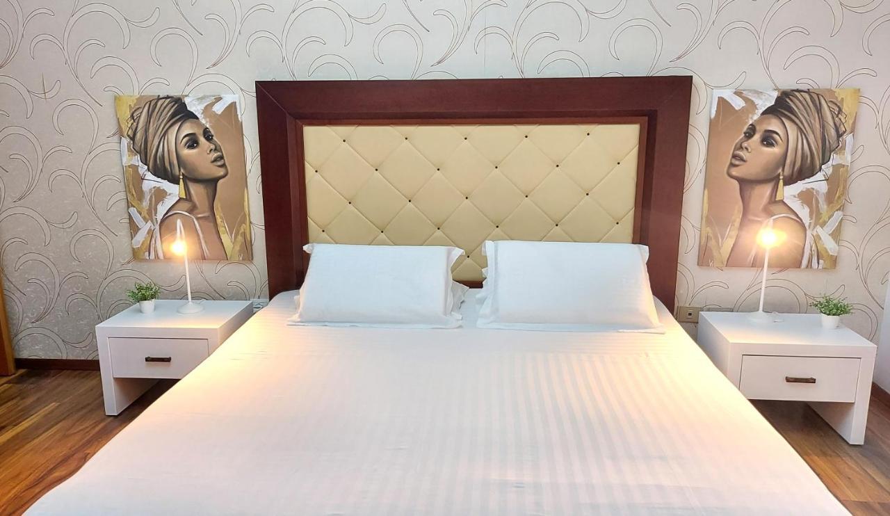 Spacious Family-Friendly Apartment In The Heart Of Bllok Tirana Zewnętrze zdjęcie